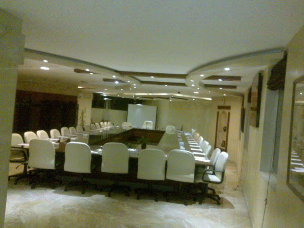 Excelencia Hotel Suites Αμμάν Εξωτερικό φωτογραφία