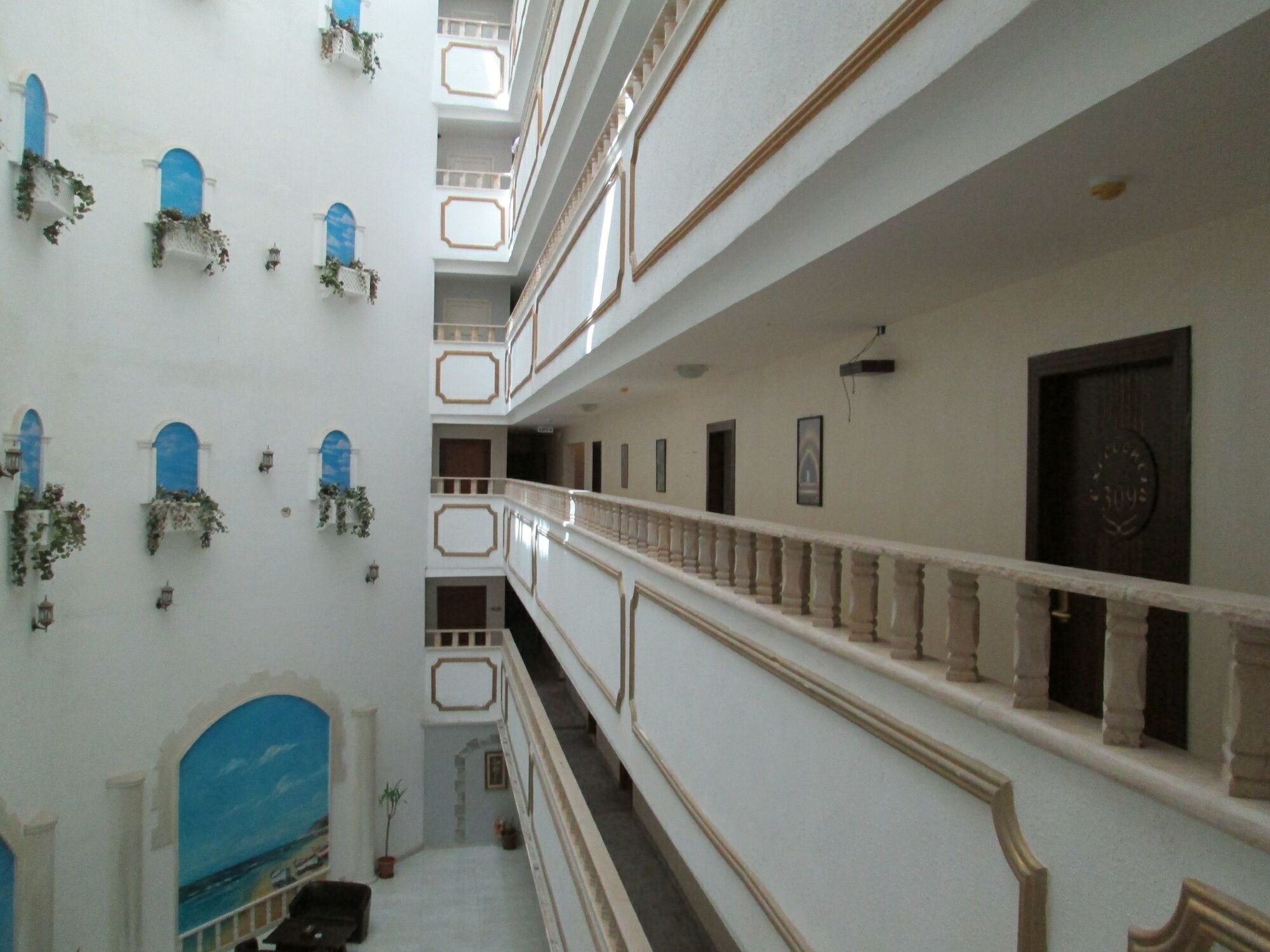 Excelencia Hotel Suites Αμμάν Εξωτερικό φωτογραφία